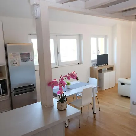 Apartman Vr Attico Di Lino Verona