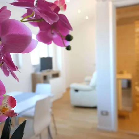 Vr Attico Di Lino Apartman Verona