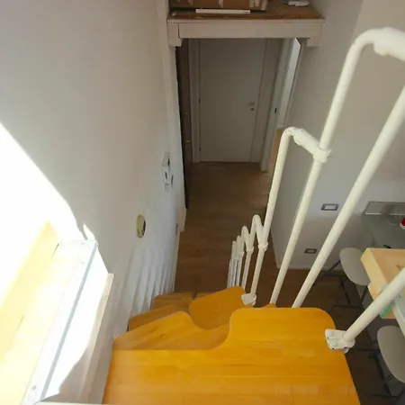 Vr Attico Di Lino Apartamento